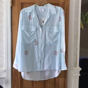 NWT Long sleeve button down  w/ floral accents